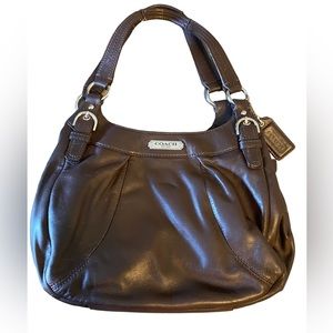 Medium brown leather Coach 3 compartment purse